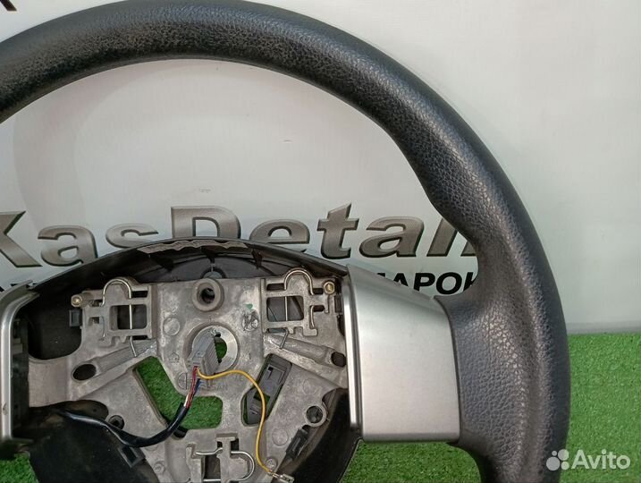 Руль Nissan Note E11