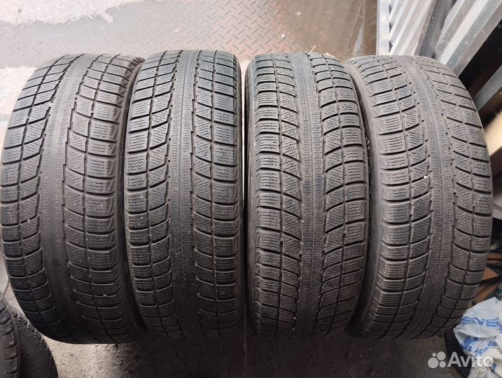 Triangle Snow-LL01 225/65 R17