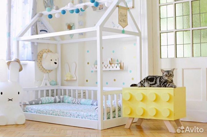 Детская кровать из бука