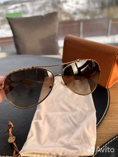 Солнцезащитные очки tory burch