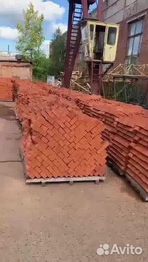 Кирпич полнотелый М125 рядовой, в поддонах