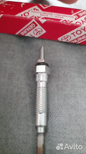 Свеча накала toyota 2l