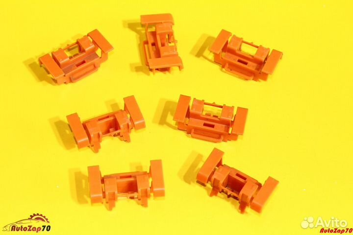 S500 W222 Клипса крепления водостока