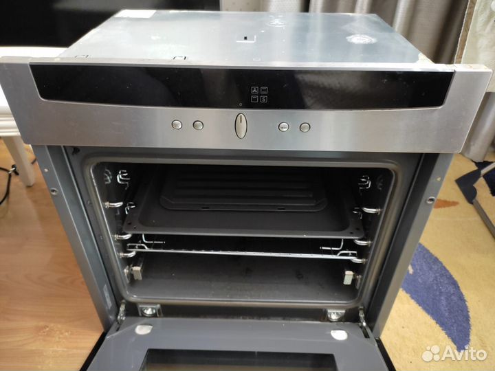 Духовой шкаф