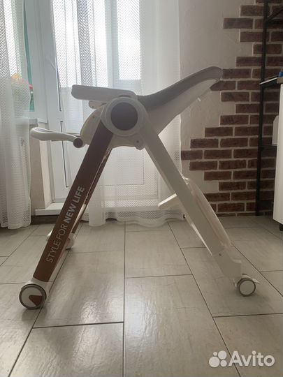 Стульчик для кормления happy baby