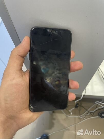 Телефон iPhone x