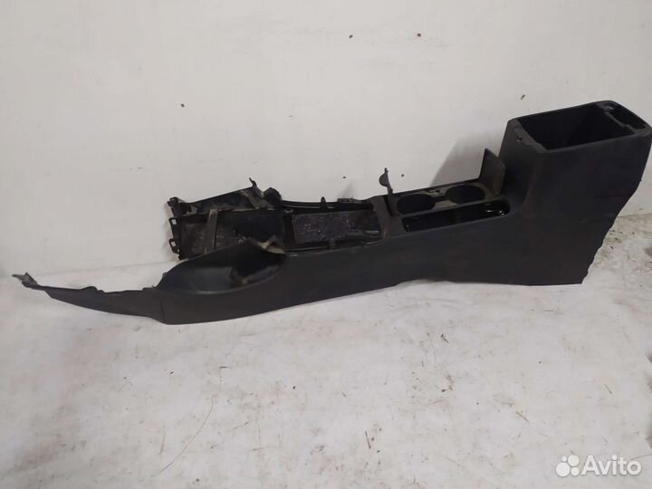 Консоль Тойота Королла Е150