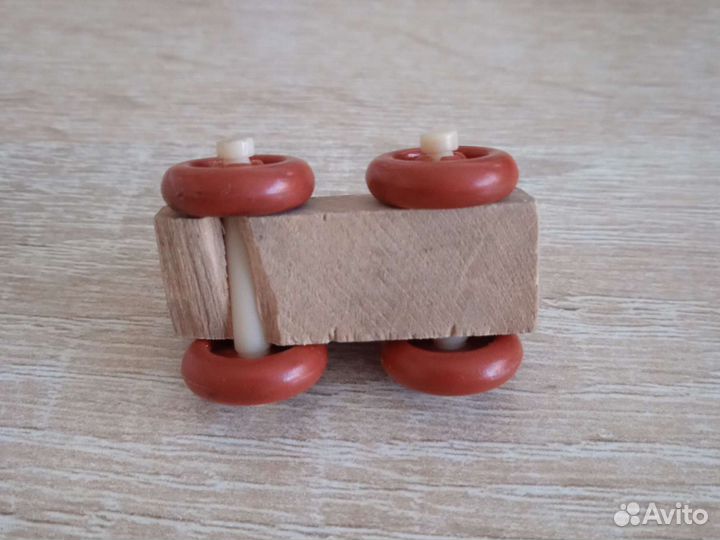 Паровозики киндер