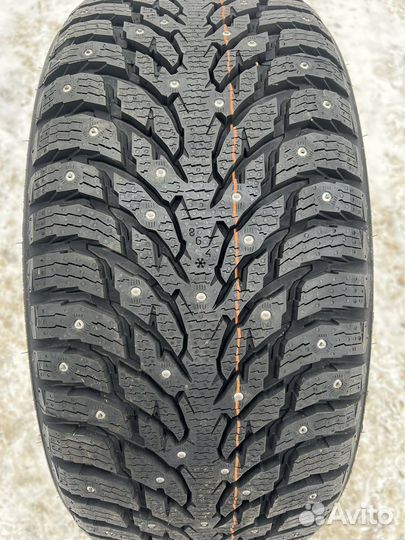 Nokian Tyres Hakkapeliitta 9 SUV 255/45 R19 104T