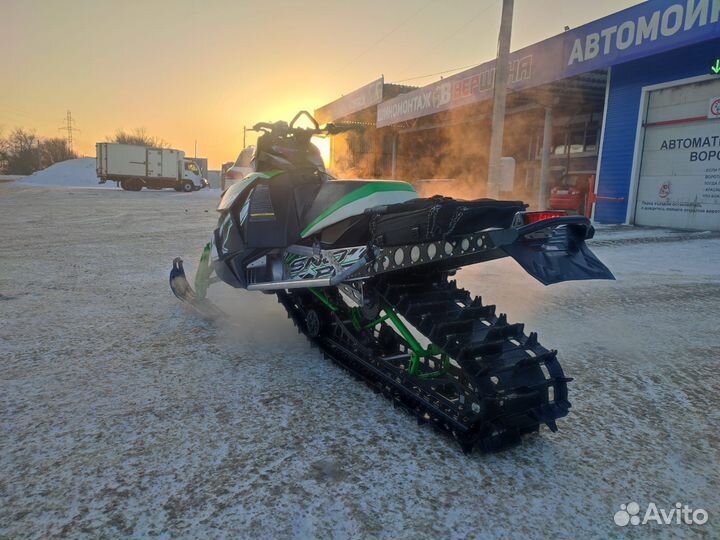 Снегоход Arctic cat m800