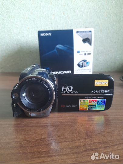 Цифровая видеокамера sony