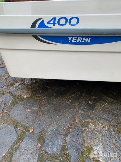 Моторно-гребная лодка Terhi 400