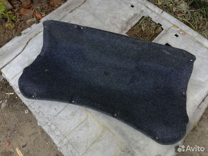 Обшивка багажника Рено Меган 2