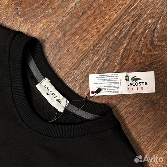 Свитшот Lacoste