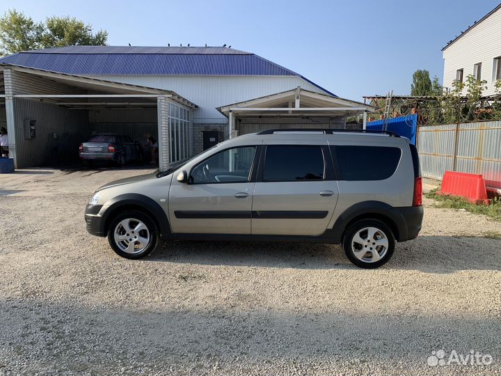 ВАЗ Largus Cross 1.6 МТ, 2017, 180 000 км