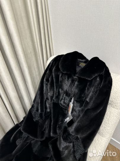 Новая норковая шуба с мехом свакара