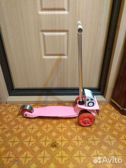 Самокат для девочки