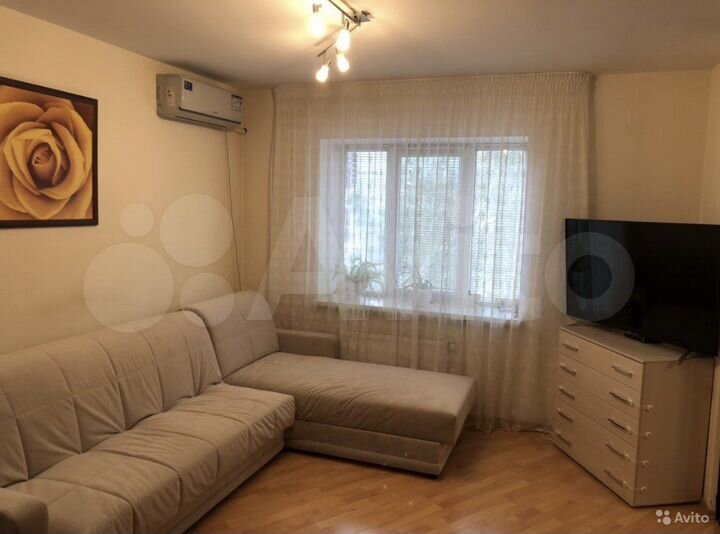2-к. квартира, 40 м², 2/9 эт.