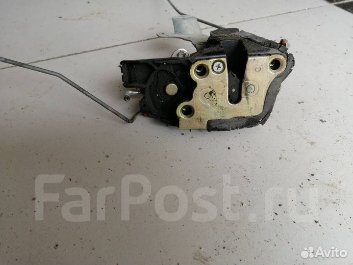 Замок двери Toyota Toyoace, Dyna LY280