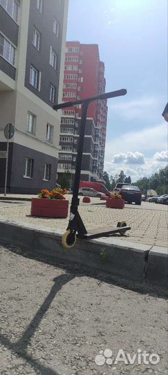 Трюковой самокат