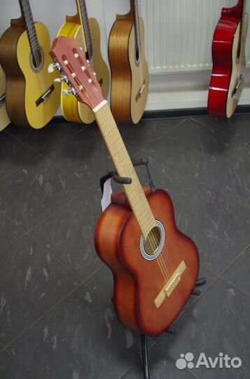 Амистар M-30-MH Класcическая гитара, цвет махагони