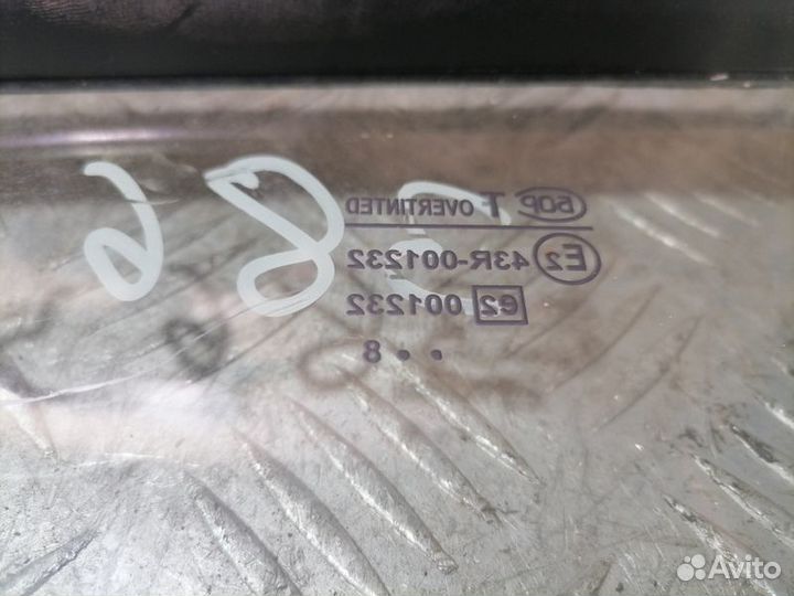 Стекло кузовное глухое заднее левое Vaz 2114