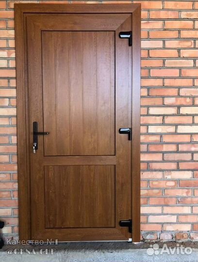 Пластиковые двери