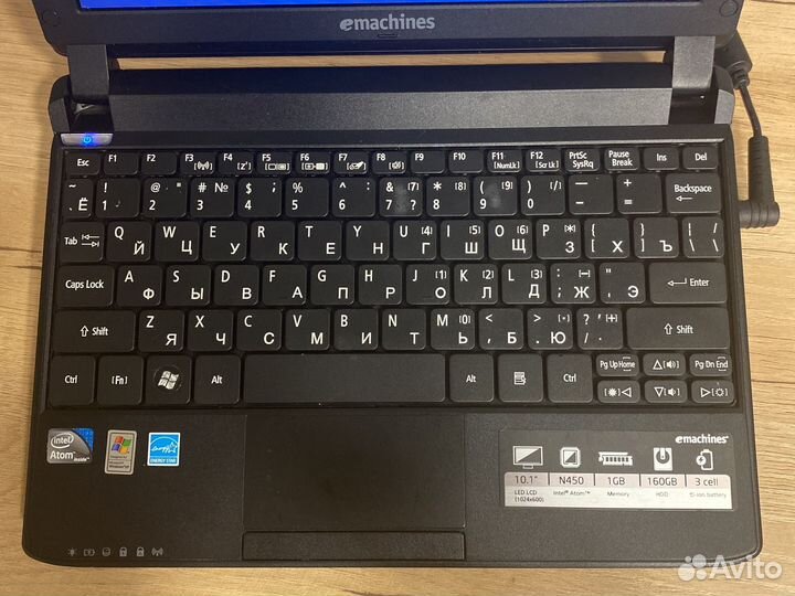 Нетбук Emachines em350