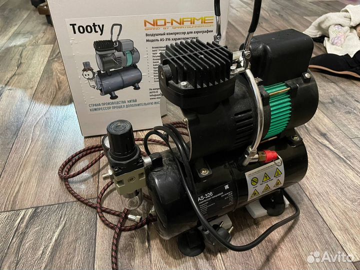 Компрессор для моделей,аэрограф, модель самолёта