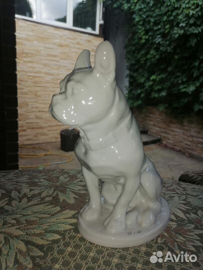 Собака статутэтка фарфор