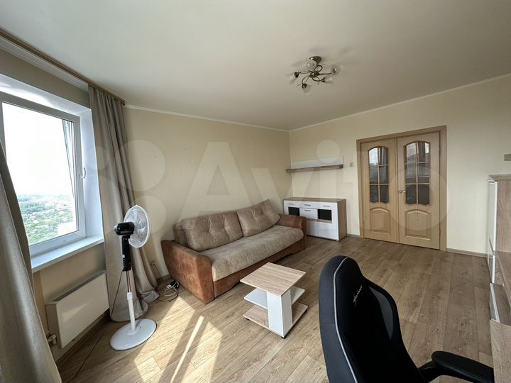 1-к. квартира, 42 м², 13/16 эт.