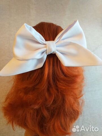 Бант на заколке