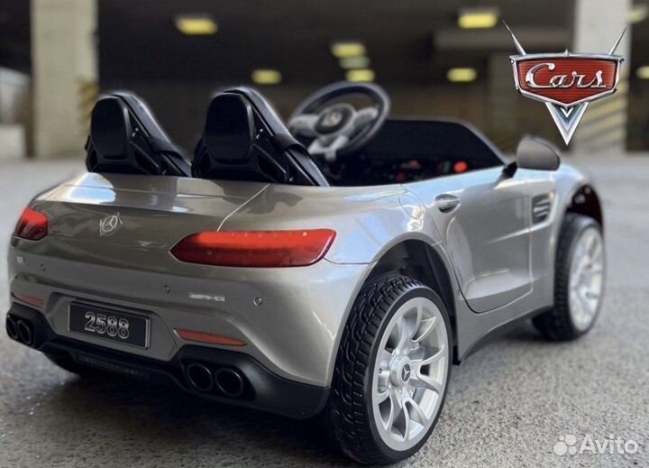 Детский электромобиль Mercedes-AMG GT R