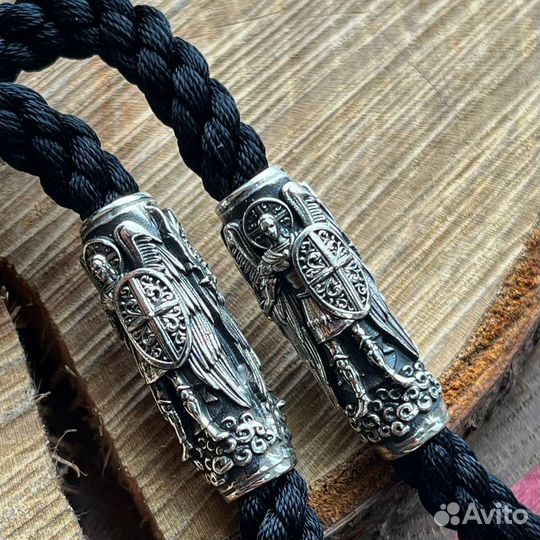 Шнурок гайтан и серебряный крест