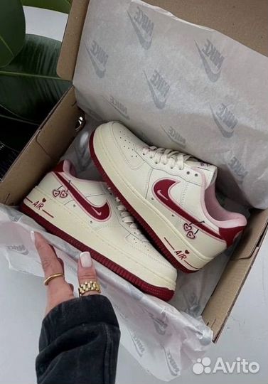 Nike air force 1 low valentine s day