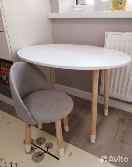 Детский стол и стул