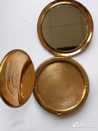 Пудренница СССР