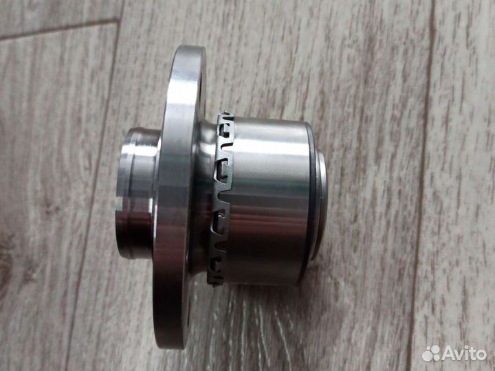 Ступица колеса передняя VAG 6Q0 407 621 BR