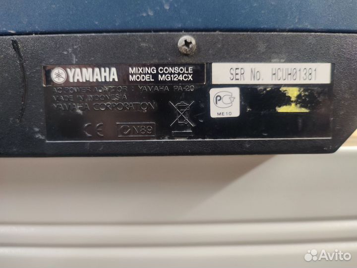 Микшерный пульт Yamaha mg124cx