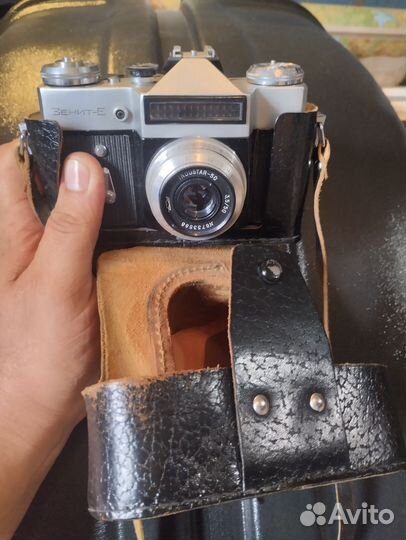 Пленочный фотоаппарат зенит