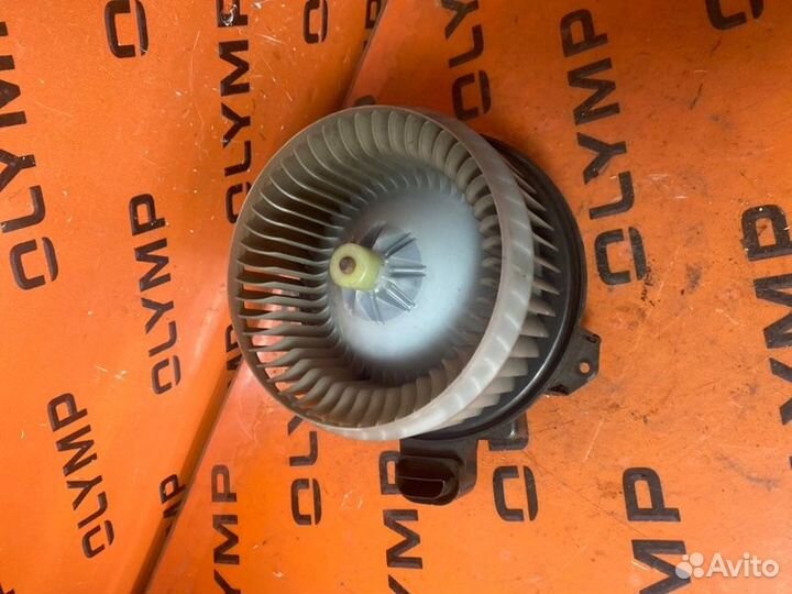 Мотор печки Toyota Estima ACR50 2AZ-FE