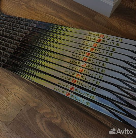 Клюшка хоккейная bauer hyperlite 2