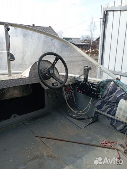 Лодка воронеж с мотором тохатсу 30 лс