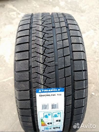 Triangle PL02 255/40 R19