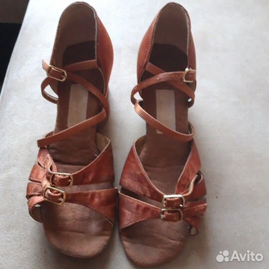 Бальные туфли