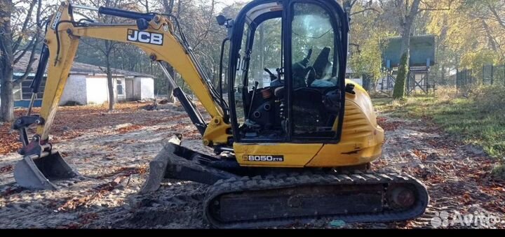 Аренда мини экскаватора весом 5,2 тонн в Янтарном