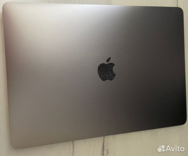 Apple MacBook Pro 13 Retina display 2016 i5/8/256