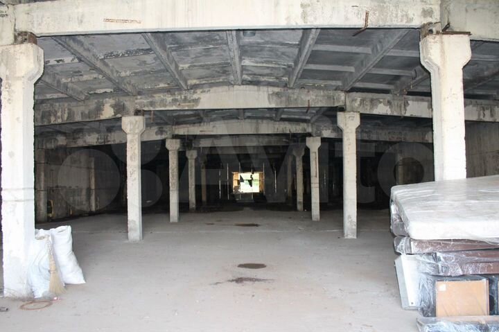 Помещение свободного назначения, 1500 м²