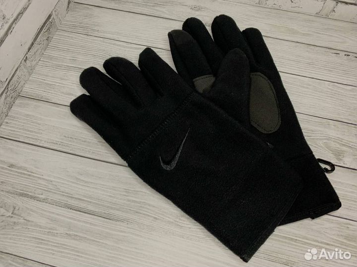 Перчатки Nike плюшевые теплые