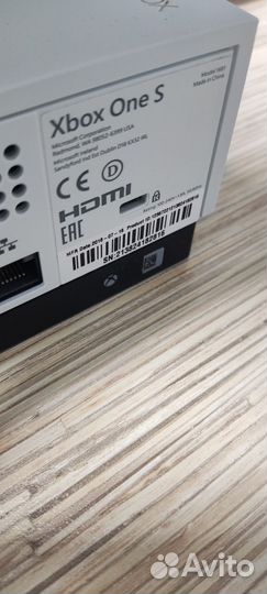 X BOX ONE S